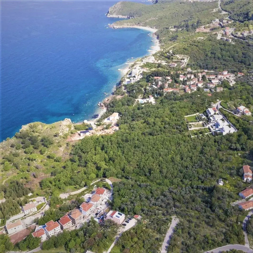 Fantastic investment plot in breathtaking Smokvica Bay near Budva - IM ...